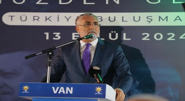 Çalışma ve Sosyal Güvenlik Bakanı Işıkhan, Van’da ”Üç Kademe Vefa Buluşması”nda konuştu: