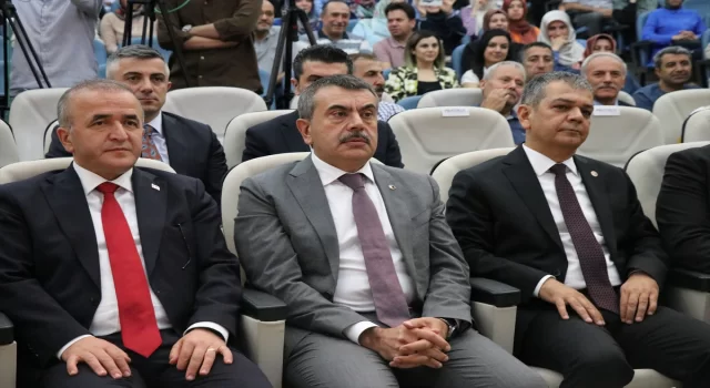 Milli Eğitim Bakanı Tekin, Elazığ’da ”Din Eğitimi ve Hizmetleri Çalıştayı”nda konuştu: (2)