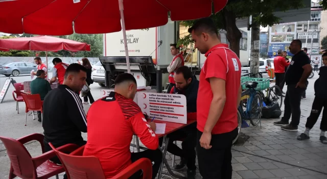 Iğdır’da hakemler hastalara ”can” olmak için kan bağışında bulundu