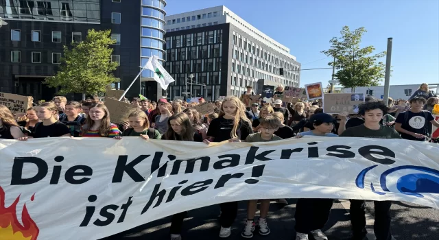 Almanya’da iklim protestosu