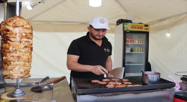 Elazığ’da ”6. Geleneksel Salçalı Köfte ve Gastronomi Festivali” başladı