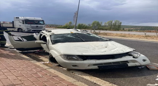 Bilecik’te devrilen araçtaki 1 kişi öldü, 3 kişi yaralandı