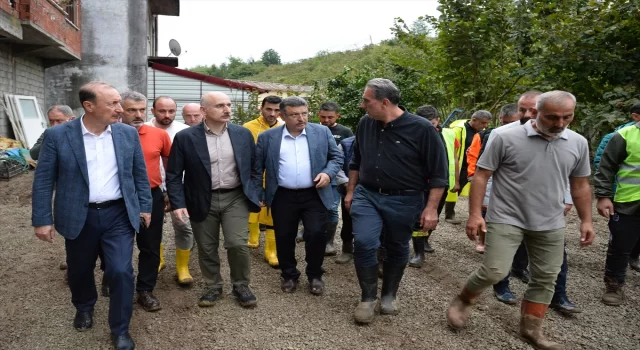 Ulaştırma ve Altyapı Bakan Yardımcısı İskurt, yağıştan etkilenen Araklı’da incelemede bulundu