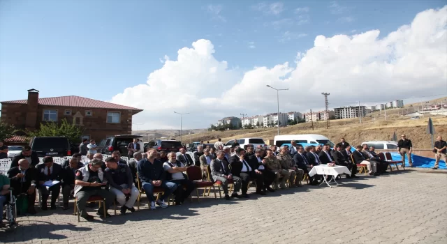 Bitlis’te 50 engelliye akülü araç teslim edildi