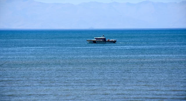 Van’da kaybolan üniversite öğrencisini arama çalışmaları sürüyor