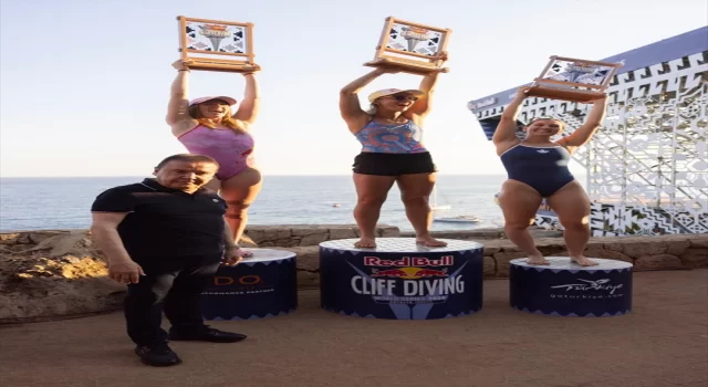 Red Bull Cliff Diving Dünya Serisi’nin Antalya etabı tamamlandı