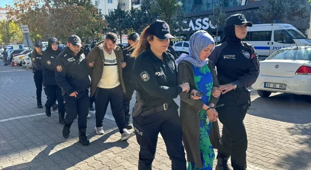 Aksaray merkezli 17 ildeki ”Narkoçelik41” operasyonunda yakalanan 20 sanık adliyede