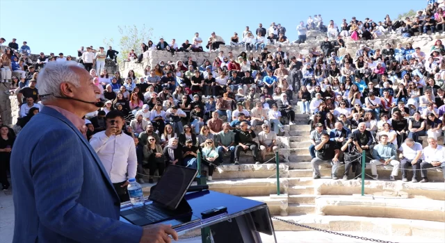 DEİK Başkanı Nail Olpak, Kibyra Antik Kenti’nde öğrencilere ”ticari diplomasi” anlattı