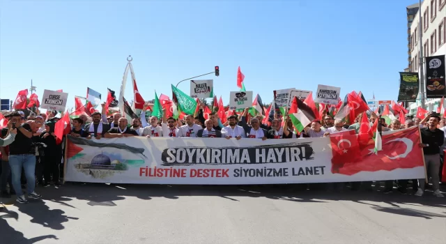 Kırıkkale ve Niğde’de İsrail’in Filistin’e yönelik saldırıları protesto edildi