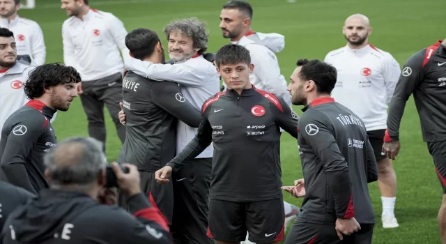 A Milli Futbol Takımı, Karadağ maçının hazırlıklarına başladı