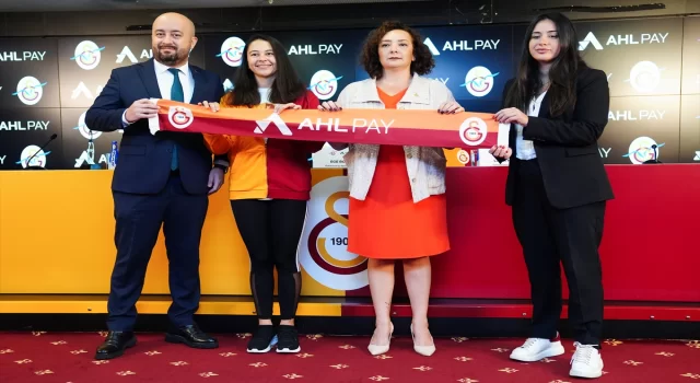 Galatasaray Kulübü, AHL Pay ile otizm yüzme takımının isim sponsorluğu için anlaştı