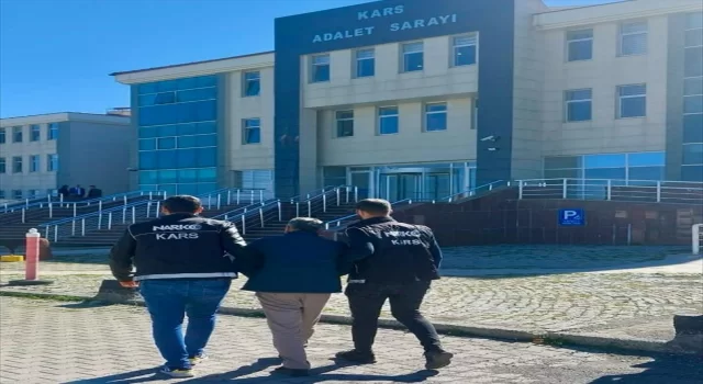 Kars’ta 17 yıl hapis cezası bulunan firari hükümlü yakalandı