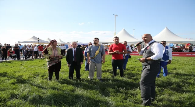 Başcazgır Emin Ger, yabancı dillerdeki anonslarla Kırkıpınar’ı zenginleştirmek istiyor