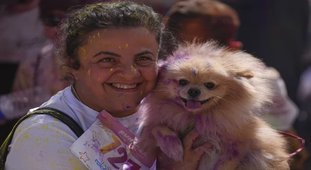 Ankara’da renkli koşu festivali yapıldı