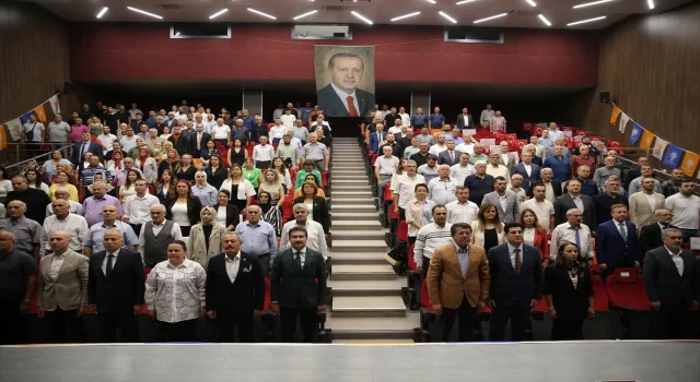 AK Parti’li Zeybekci, Sarayköy İlçe Kongresi’nde konuştu: