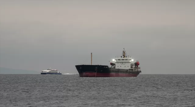 GÜNCELLEME İstanbul Boğazı’ndaki gemi trafiği güneykuzey yönlü açıldı 