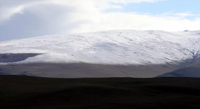 Ardahan, Ağrı ve Kars’ın dağları karla kaplandı