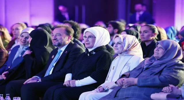 Emine Erdoğan, Uluslararası Farkındalık Zirvesi’nde ”kadın” vurgusu yaptı: