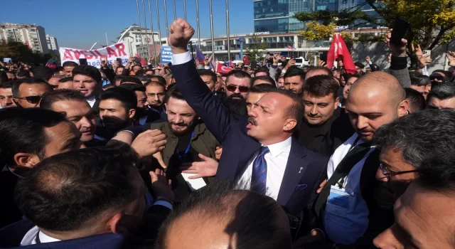 Eski milletvekili Ağıralioğlu, Anahtar Parti’nin tanıtım programında konuştu: