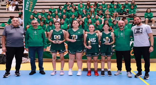 ”Enerjisa Üretim 3x3 Cup” basketbol turnuvası Balıkesir’de düzenlendi