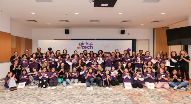 Mastercard, küresel ”Girls4Tech” programını Türkiye’de başlattı