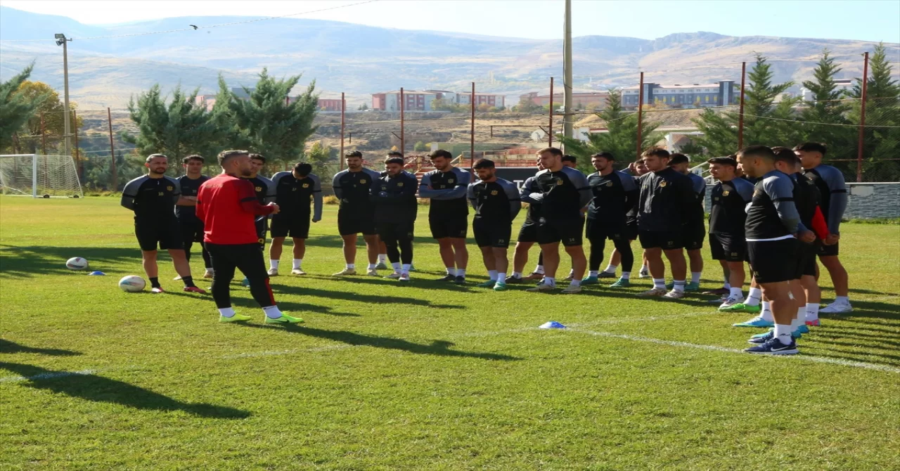 Yeni Malatyaspor, Fatih Karagümrük maçının hazırlıklarına başladı