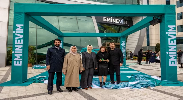 Eminevim çekilişle araba hediye etti