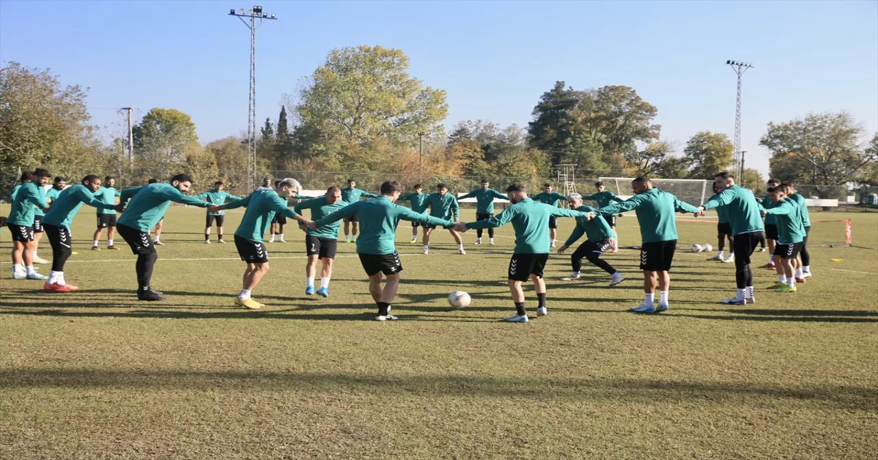 Sakaryaspor, Kocaelispor maçının hazırlıklarını sürdürdü