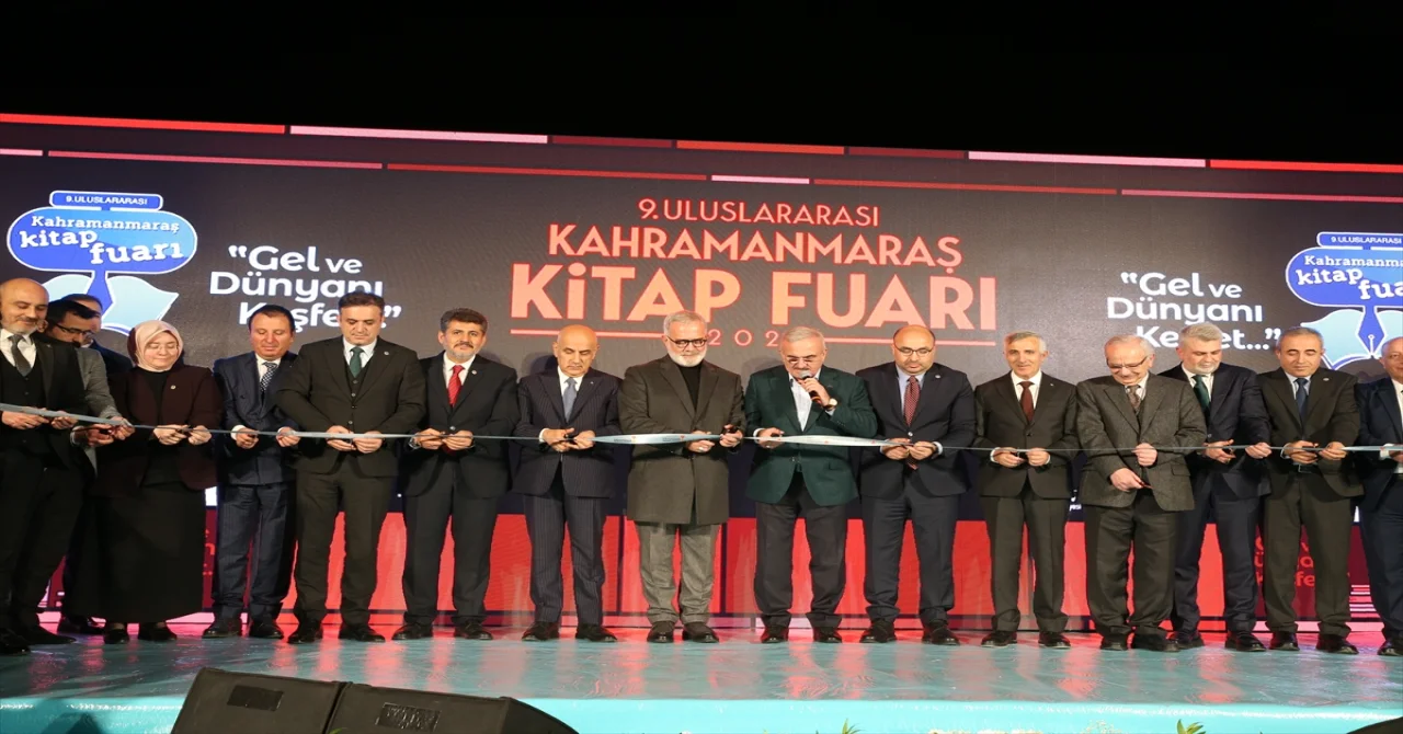 AK Parti Grup Başkanvekili Yenişehirlioğlu 9. Uluslararası Kahramanmaraş Kitap Fuarı’na katıldı