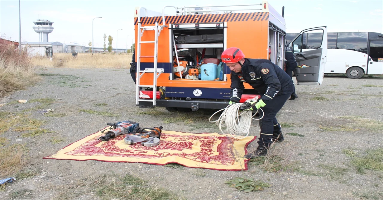 Van’daki PAK ekibi, tatbikat ve eğitimlerle olaylara müdahale kabiliyetini geliştiriyor