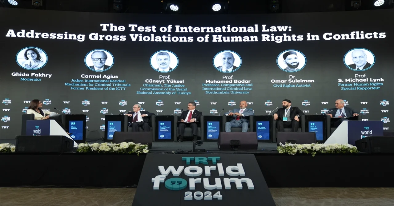 TRT World Forum’da uluslararası hukuk çerçevesinde çatışmalarda ağır insan hakları ihlalleri konuşuldu