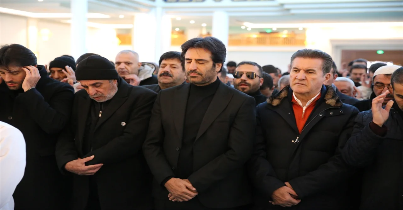 Mahsun Kırmızıgül’ün annesinin cenazesi Diyarbakır’da defnedildi