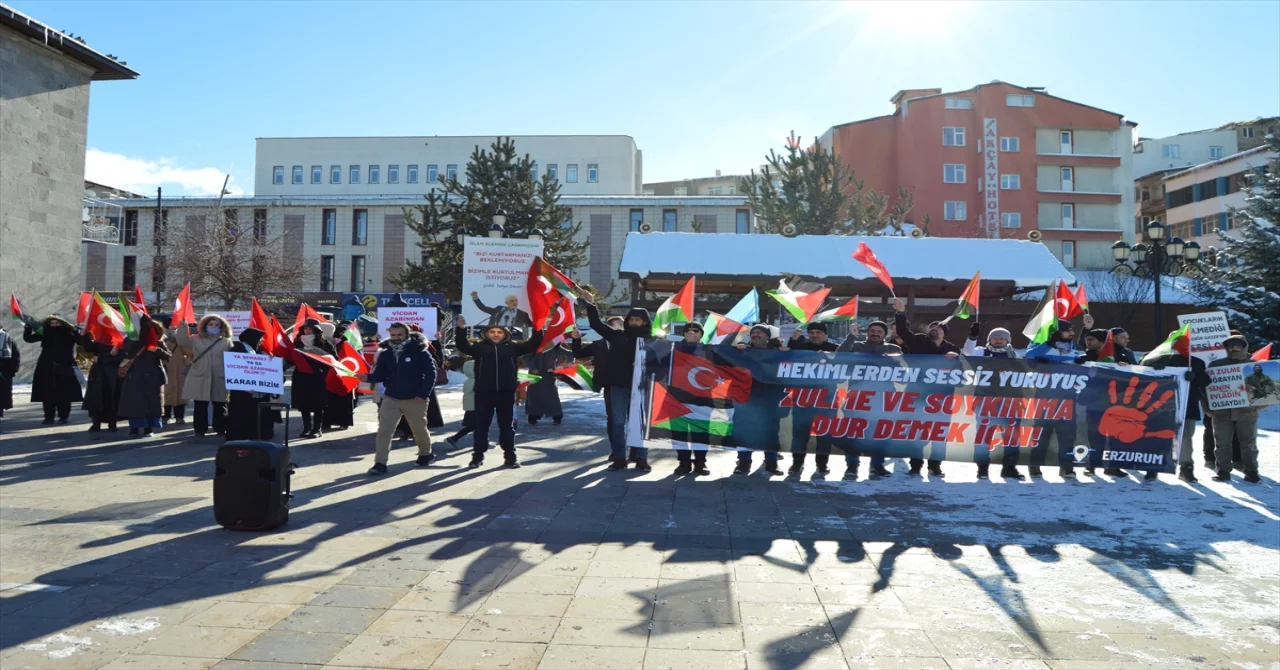 Erzurum’da sağlık çalışanları, dondurucu soğukta Gazze için yürüdü