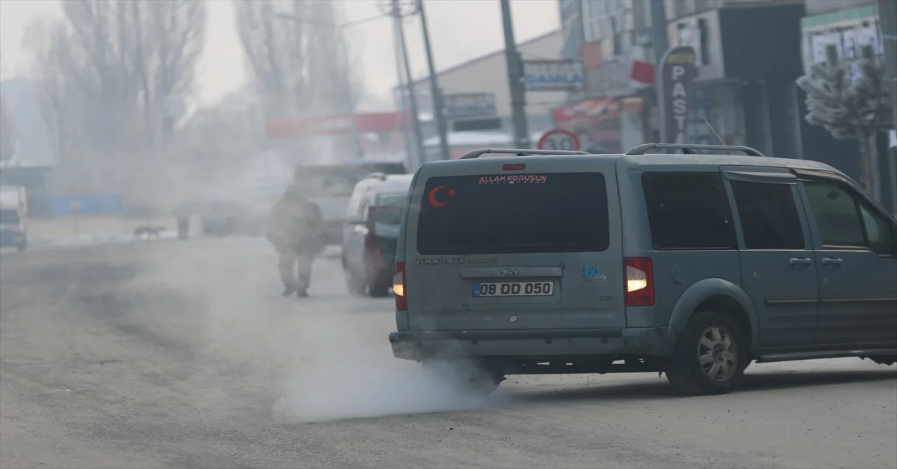 Ardahan sıfırın altında 23,3 dereceyle Türkiye’nin en soğuk ili oldu