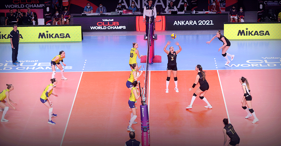 Türk derbisinde adını finale yazdıran takım VakıfBank oldu