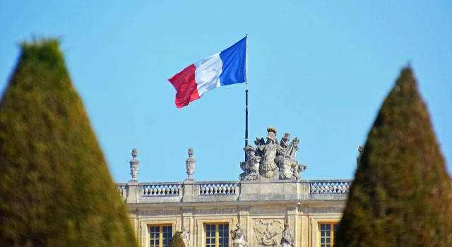 Fransa’da siyasi partilere ’Rusya’dan finansman incelemesi’