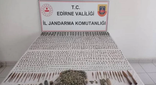 Edirne'de bir evde 3 bin 183 tarihi eser ele geçirildi