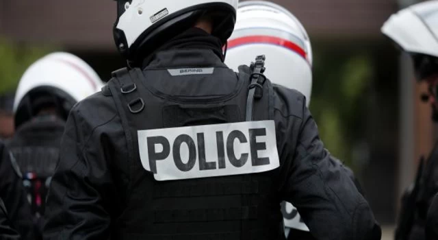 Fransa'da tren istasyonunda bıçaklı saldırı