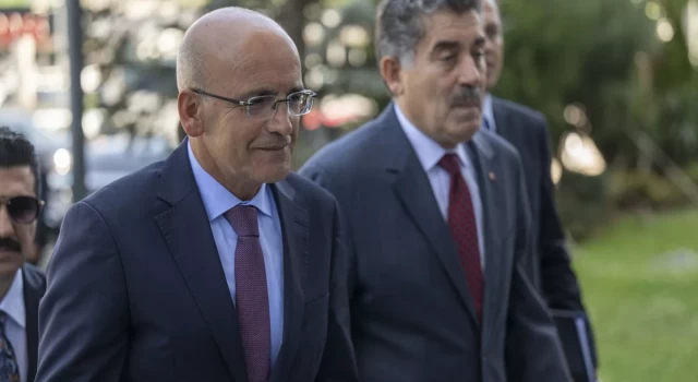 Bakan Mehmet Şimşek, Vatan Partisi'ni sosyal medya hesabından engelledi