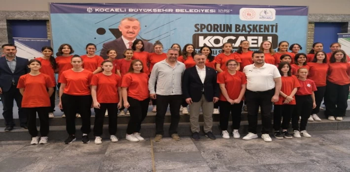 Başarılı sporcular ’Sporun Başkenti’nde buluştu