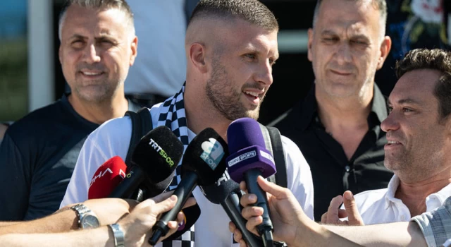 Beşiktaş, Ante Rebic transferini duyurdu