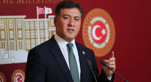 CHP’li Emir: Gümrükten geçişe neden göz yumuyor?