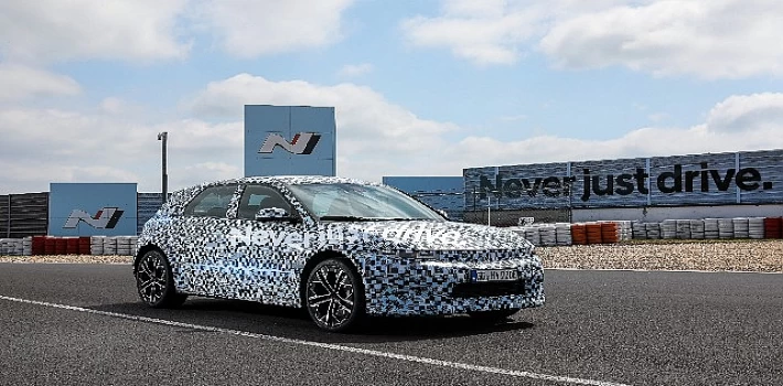 Elektrikli Performans Ustası Hyundai IONIQ 5 N Gün Sayıyor.