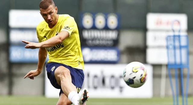 Fenerbahçe'de Edin Dzeko ilk antrenmanına çıktı!