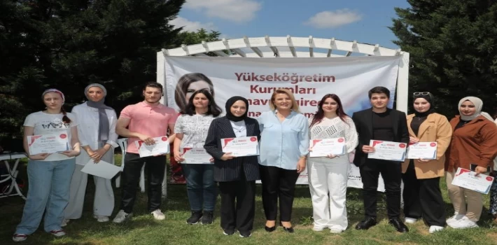 İzmit’in eğitim hamleleri yüzleri güldürüyor