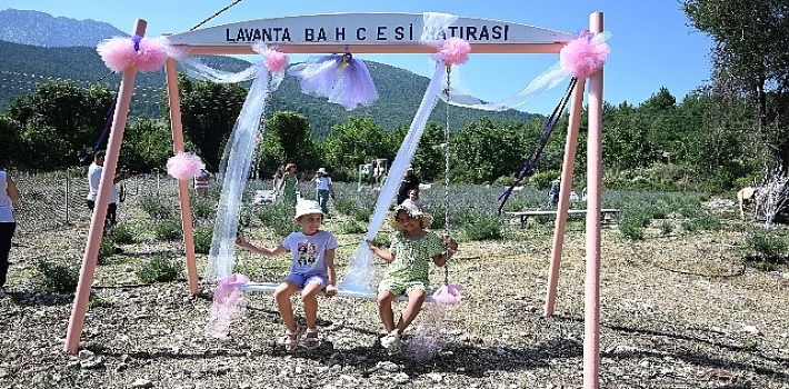 Kemer’de “Lavanta Bahçesi” tanıtım etkinlikleri devam ediyor