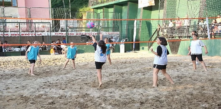 Plaj Voleybol Turnuvası başlıyor