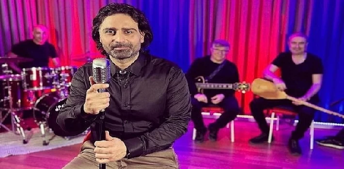 Zülfü Livaneli’den Ahmet Gültekin’e “Kan Çiçekleri” desteği