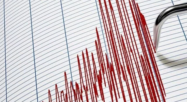 Depremlerin ardı arkası kesilmiyor: Şimdi de Adana sallandı