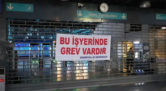 İzmir'de metro ve tramvay işçilerinin grevi sona erdi